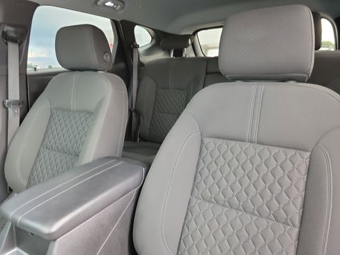 Used 2020 Chevrolet Blazer LT image 16