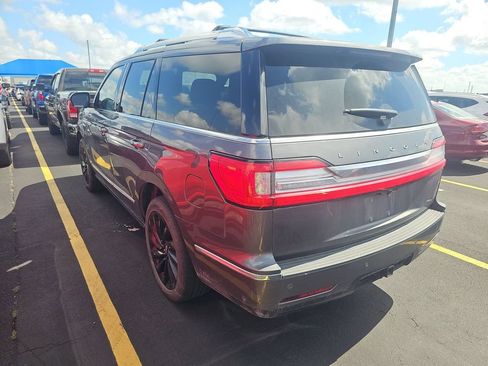 Used 2021 Lincoln Navigator Reserve w/ Luxury Package AWD/4WD image 4