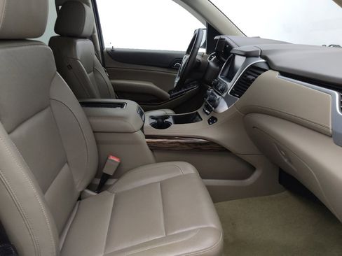 Used 2017 GMC Yukon SLT AWD/4WD image 21