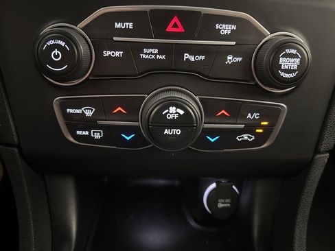 Used 2023 Dodge Charger R/T image 27