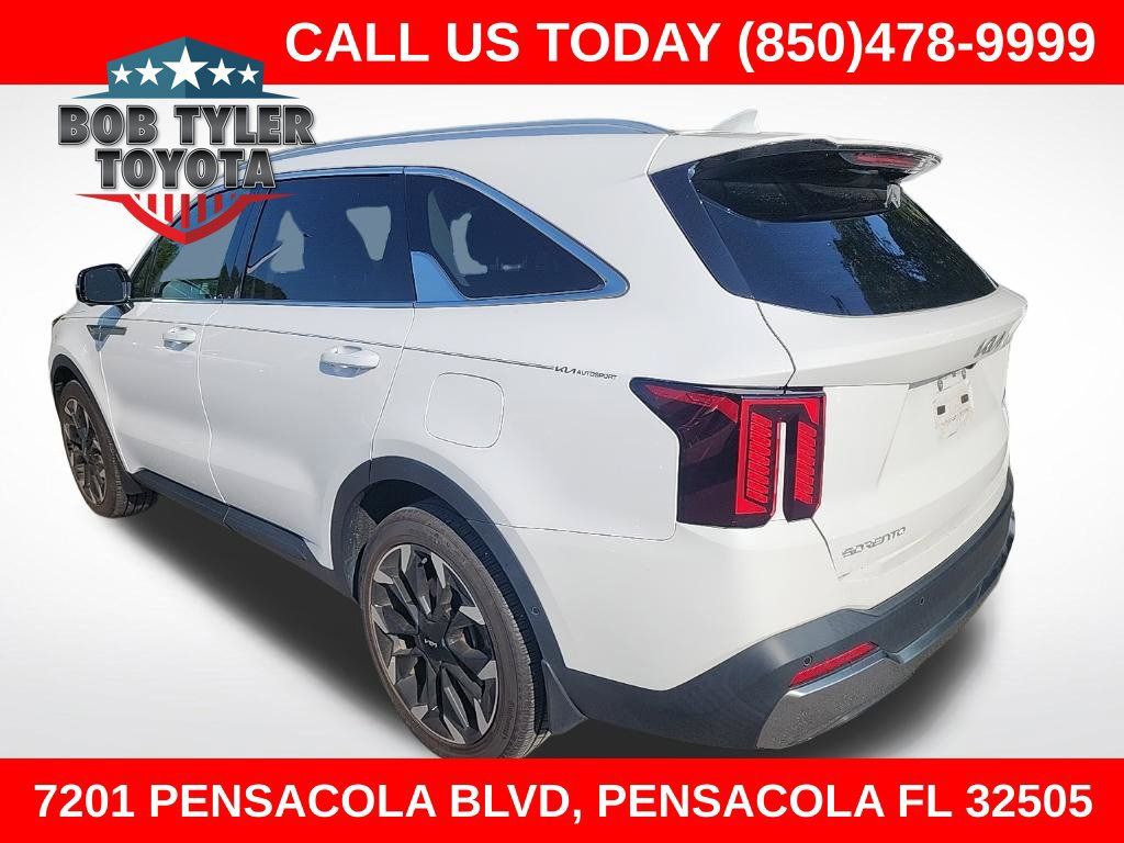 Used 2025 Kia Sorento SX FWD image 1