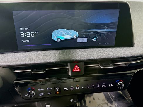 Used 2024 Kia EV6 Wind image 18