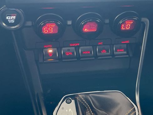 New 2026 Toyota GR86 YUZU Limited image 18