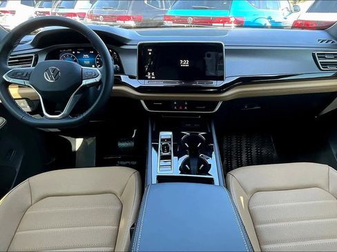 New 2026 Volkswagen Atlas Cross Sport SEL image 5