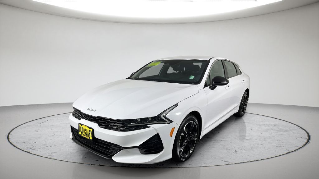 Used 2024 Kia K5 GT-Line w/ GT-Line Premium Package FWD image 1