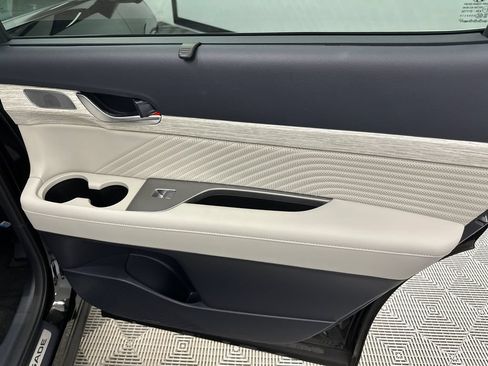 Used 2024 Hyundai Palisade Calligraphy FWD image 18