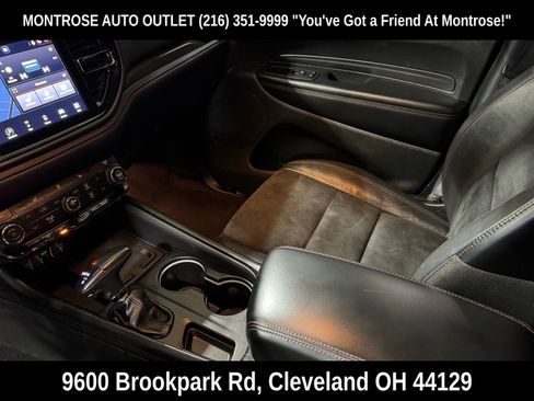 Used 2022 Dodge Durango R/T w/ Blacktop Package image 14