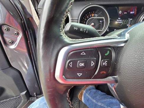 Used 2020 Jeep Gladiator Overland AWD/4WD image 21
