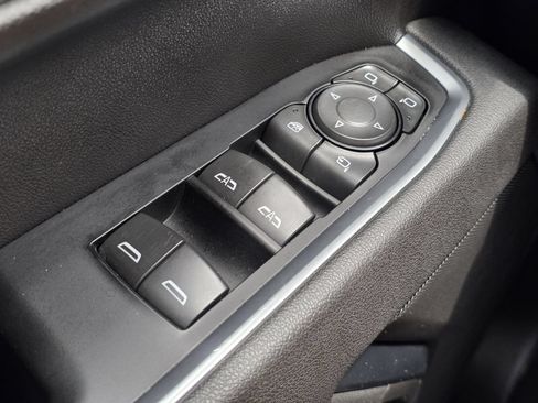Used 2026 GMC Sierra 1500 SLT RWD image 29