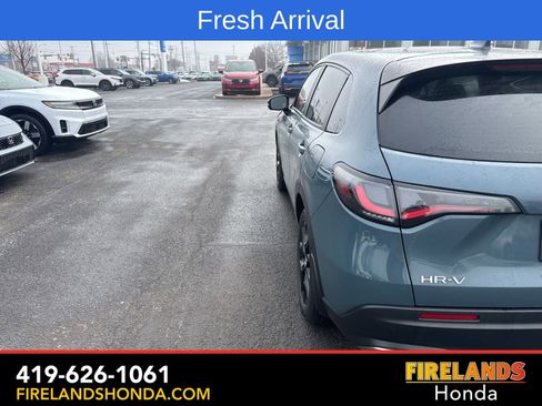 Used 2024 Honda HR-V Sport image 4