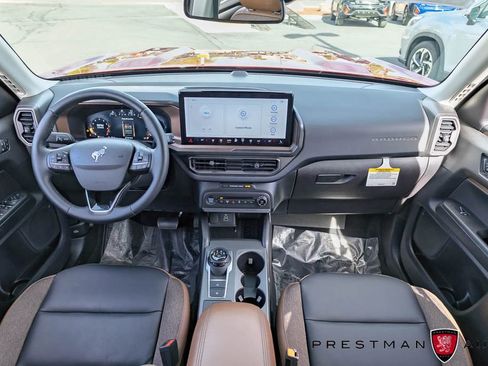 Used 2025 Ford Bronco Sport Outer Banks AWD/4WD image 39