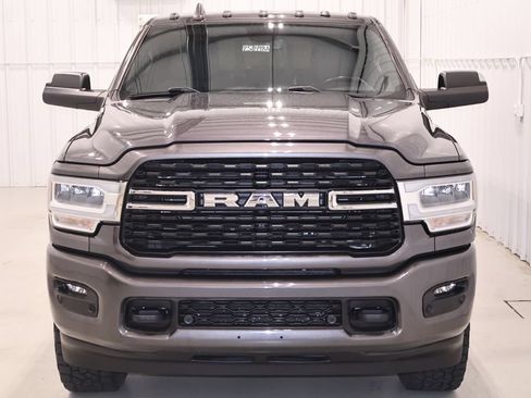 Used 2022 RAM 2500 Big Horn w/ Level C Equiment Group AWD/4WD image 5