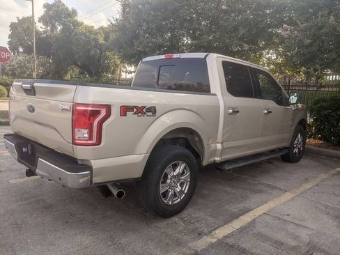 Used 2017 Ford F150 XLT w/ Equipment Group 302A Luxury AWD/4WD image 5