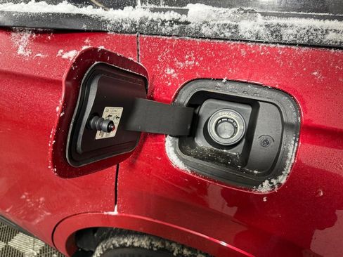 New 2024 Lincoln Nautilus Reserve w/ Equipment Group 202A image 14