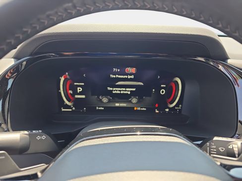 New 2026 Nissan Pathfinder SL w/ SL Premium Package FWD image 19