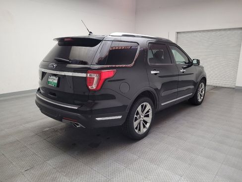 Used 2018 Ford Explorer Limited FWD image 9