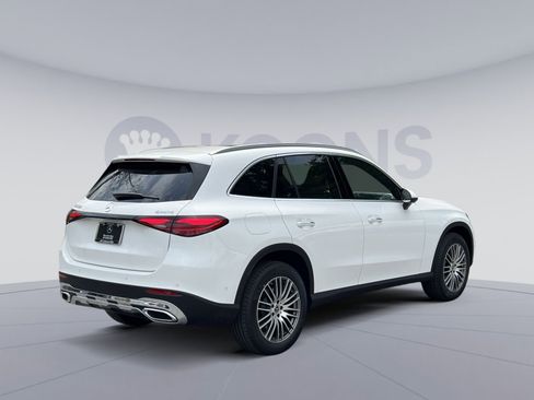 New 2026 Mercedes-Benz GLC 300 4MATIC image 11