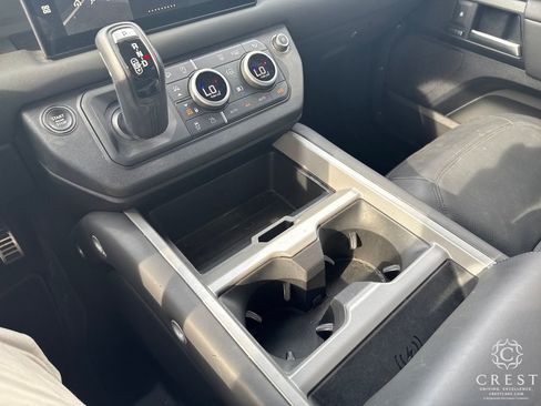 Used 2025 Land Rover Defender 110 X image 19