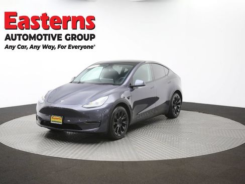 Used 2021 Tesla Model Y Long Range AWD/4WD image 50