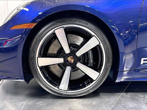 Used 2026 Porsche 911 Carrera S RWD image 13