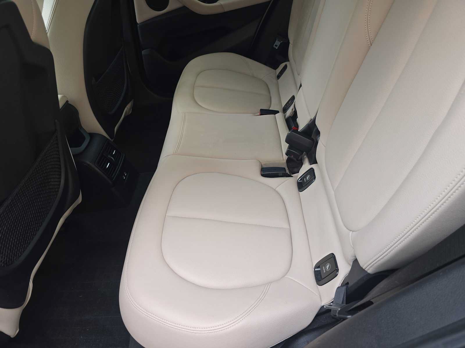 Used 2021 BMW X1 sDrive28i w/ Convenience Package FWD image 12
