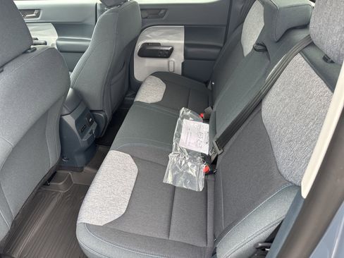 New 2025 Ford Maverick XLT w/ XLT Luxury Package FWD image 22