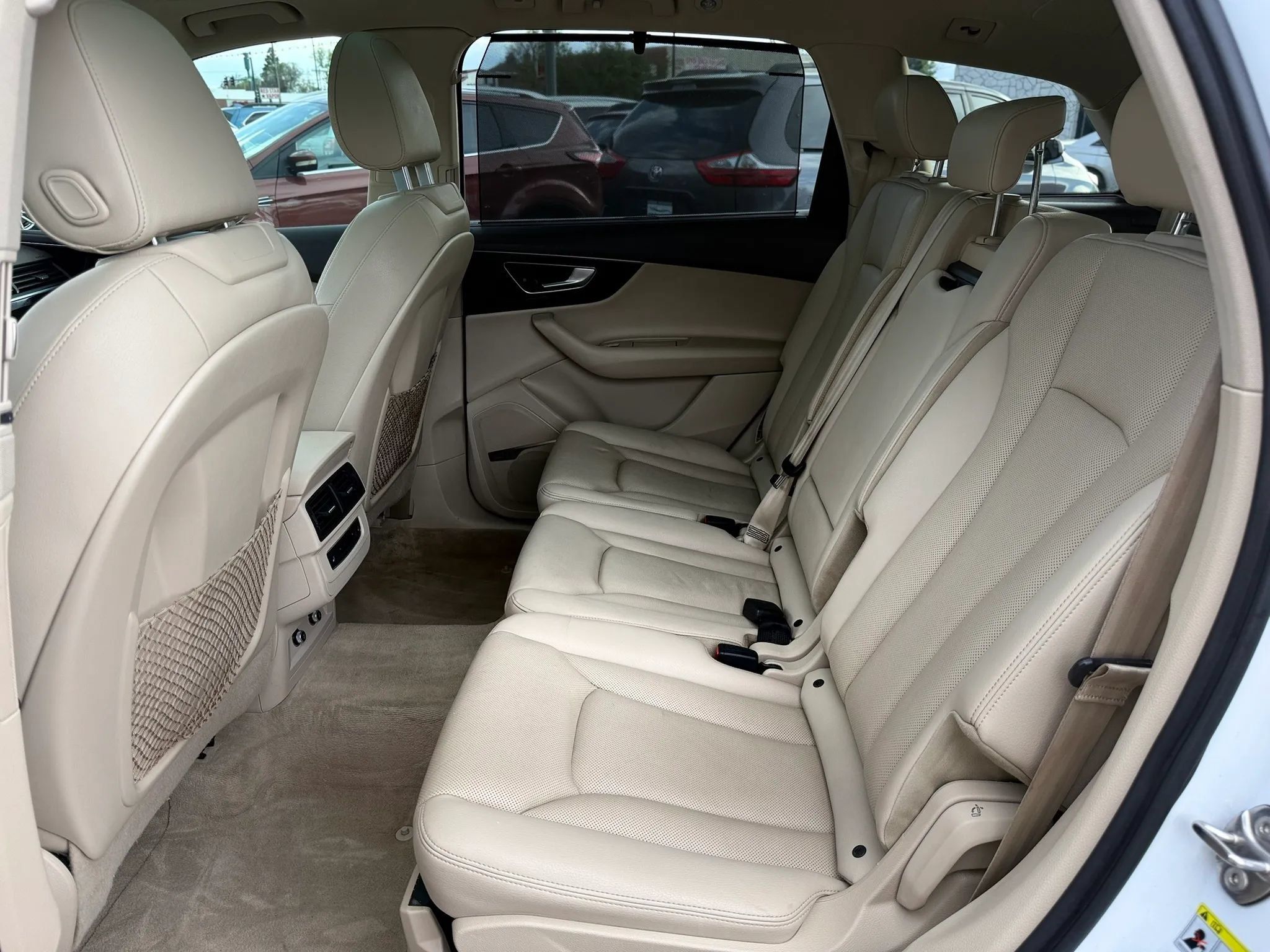 Used 2018 Audi Q7 3.0T Premium Plus w/ Premium Plus Package AWD/4WD image 16