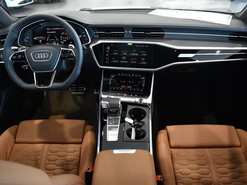 New 2026 Audi RS 7 Performance image 13