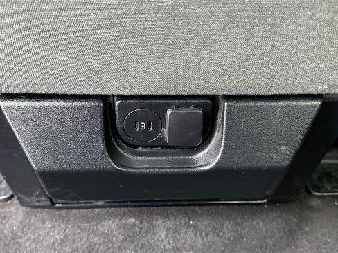 Used 2025 Ford F150 XLT w/ Equipment Group 301A Standard image 16