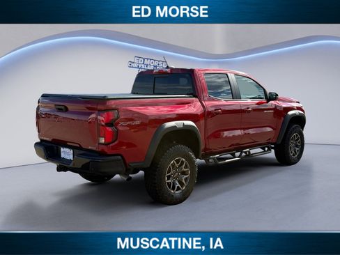 Used 2026 Chevrolet Colorado ZR2 w/ Technology Package AWD/4WD image 5