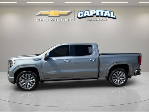 Used 2025 GMC Sierra 1500 Denali w/ Denali Reserve Package AWD/4WD image 2