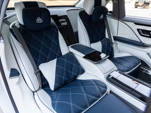 Used 2024 Mercedes-Benz Maybach S 680 4MATIC image 61