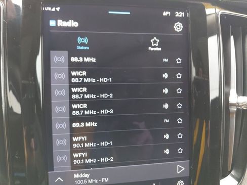 Used 2022 Volvo XC60 B5 Inscription w/ Advanced Package image 47