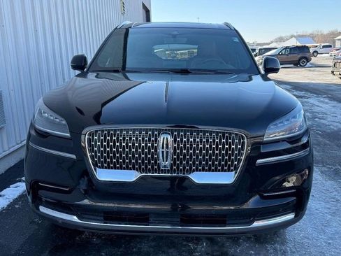Used 2023 Lincoln Aviator Reserve w/ Class IV Trailer Tow Package image 8