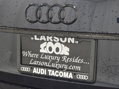 Used 2022 Audi A6 Premium Plus w/ Premium Plus Package image 31