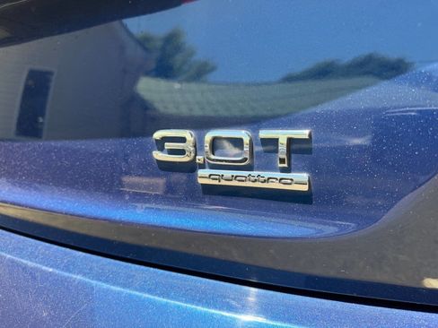 Used 2015 Audi Q7 3.0T Premium w/ Technology Package AWD/4WD image 9