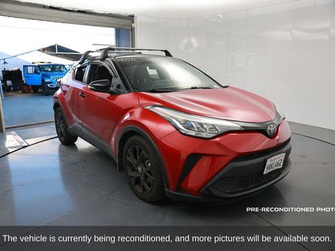 Used 2022 Toyota C-HR Nightshade image 8