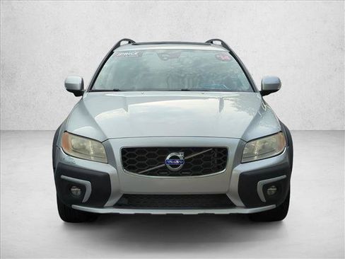 Used 2014 Volvo XC70 T6 AWD/4WD image 2