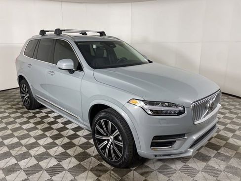 New 2025 Volvo XC90 B6 Core w/ Protection Package Premier AWD/4WD image 2