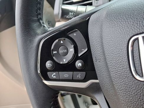Used 2020 Honda Pilot Touring image 23