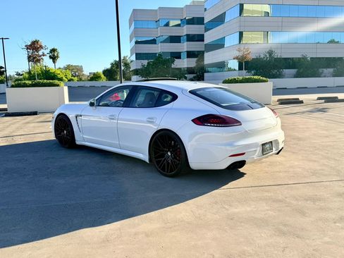 Used 2015 Porsche Panamera GTS AWD/4WD image 14
