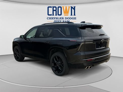 Used 2024 Chevrolet Traverse RS w/ LPO, Floor Liner Package FWD image 5