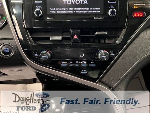 Used 2022 Toyota Camry SE w/ Convenience Package image 42