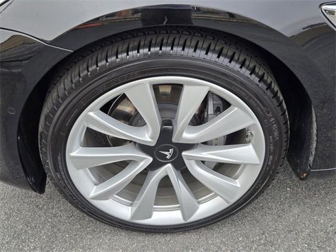 Used 2020 Tesla Model 3 image 20