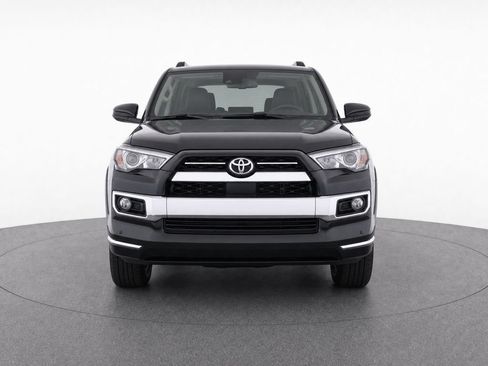 Used 2023 Toyota 4Runner Limited AWD/4WD image 5