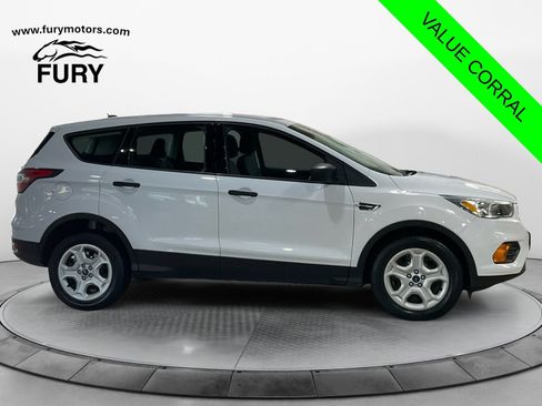 Used 2017 Ford Escape S FWD image 2