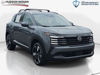 Used 2025 Nissan Kicks SR FWD 360° Tour