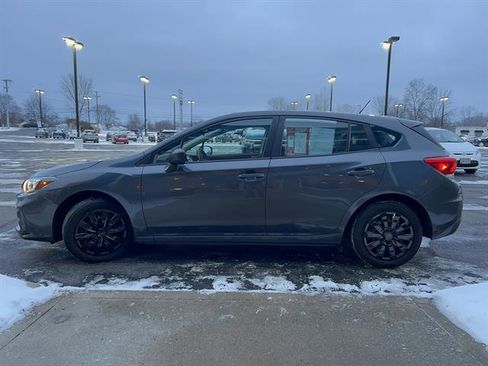 Used 2019 Subaru Impreza 2.0i w/ Eyesight image 4