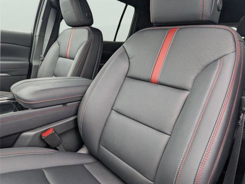 New 2026 Chevrolet Traverse RS FWD image 26