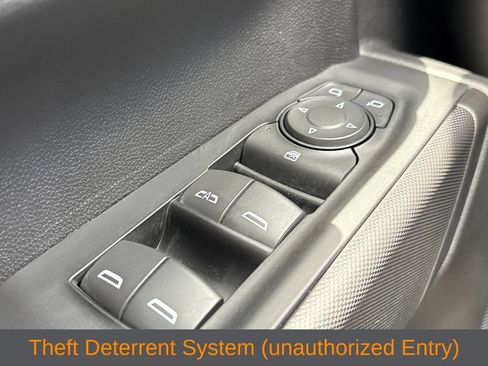 Used 2026 Chevrolet Silverado 1500 Custom w/ LPO, Dark Essentials Package AWD/4WD image 10